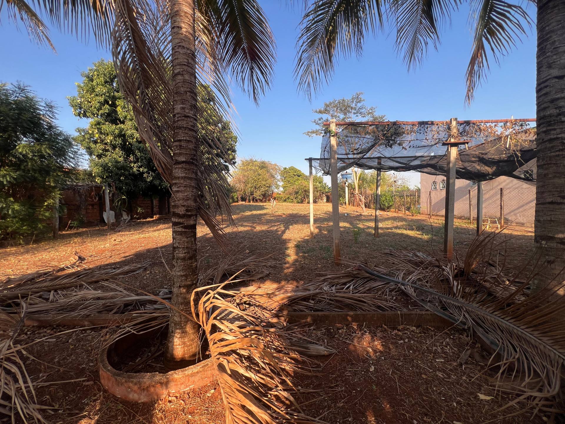 Terreno em Condomínio Fechado